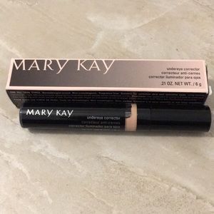Mary Kay under eye corrector
